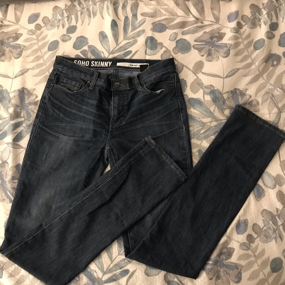 DKNY SoHo Skinny Jeans